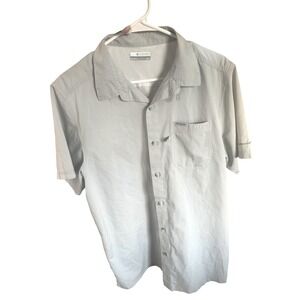 Columbia Men's Short Sleeve Fishing Outdoor Shirt Light Gray Omni Shade Size S/P